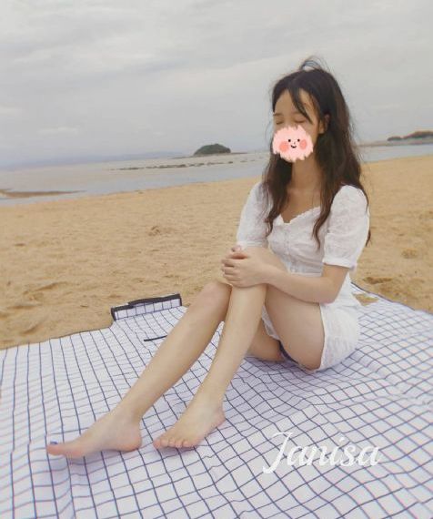 厨房掀开馊了裙子挺进