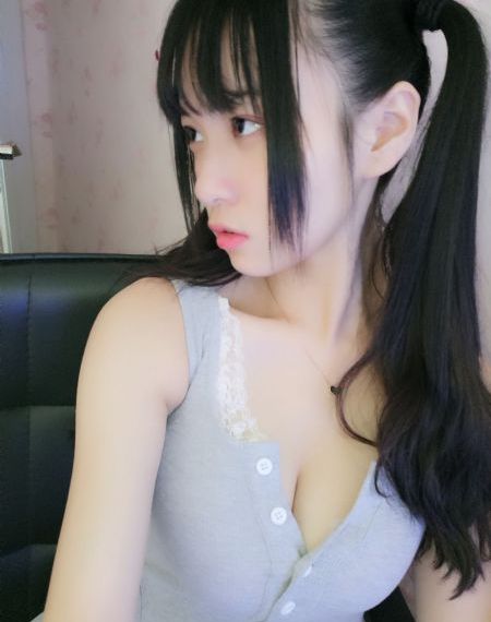 跑车比赛快活女
