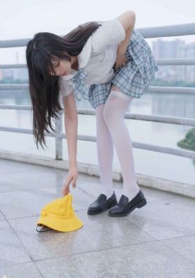 日本熟妇丰满大白屁毛片