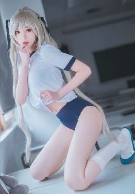 春光灿烂海棠红